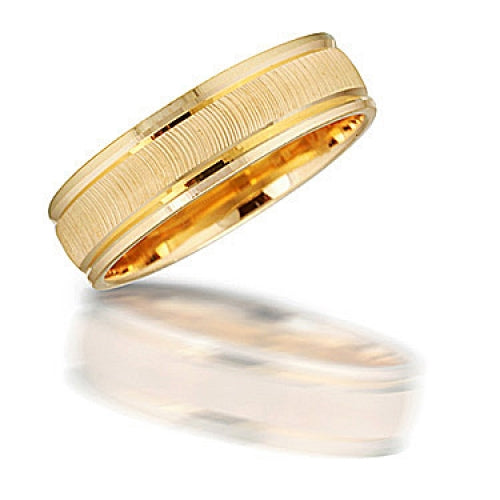 Men's Carved Yellow Gold Wedding Ring